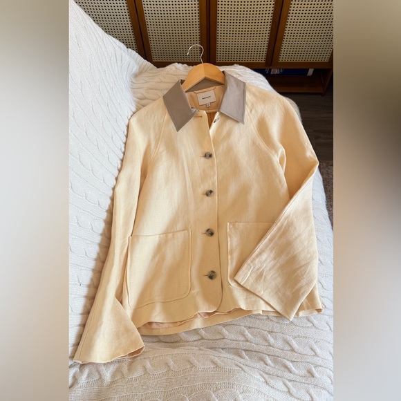 Reformation Lila Linen Jacket In Parmesan, brand new without tags, never worn. - Picture 9 of 14